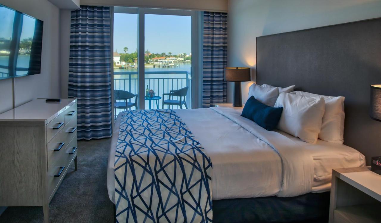 Provident Oceana Beachfront Suites St. Pete Beach Zewnętrze zdjęcie