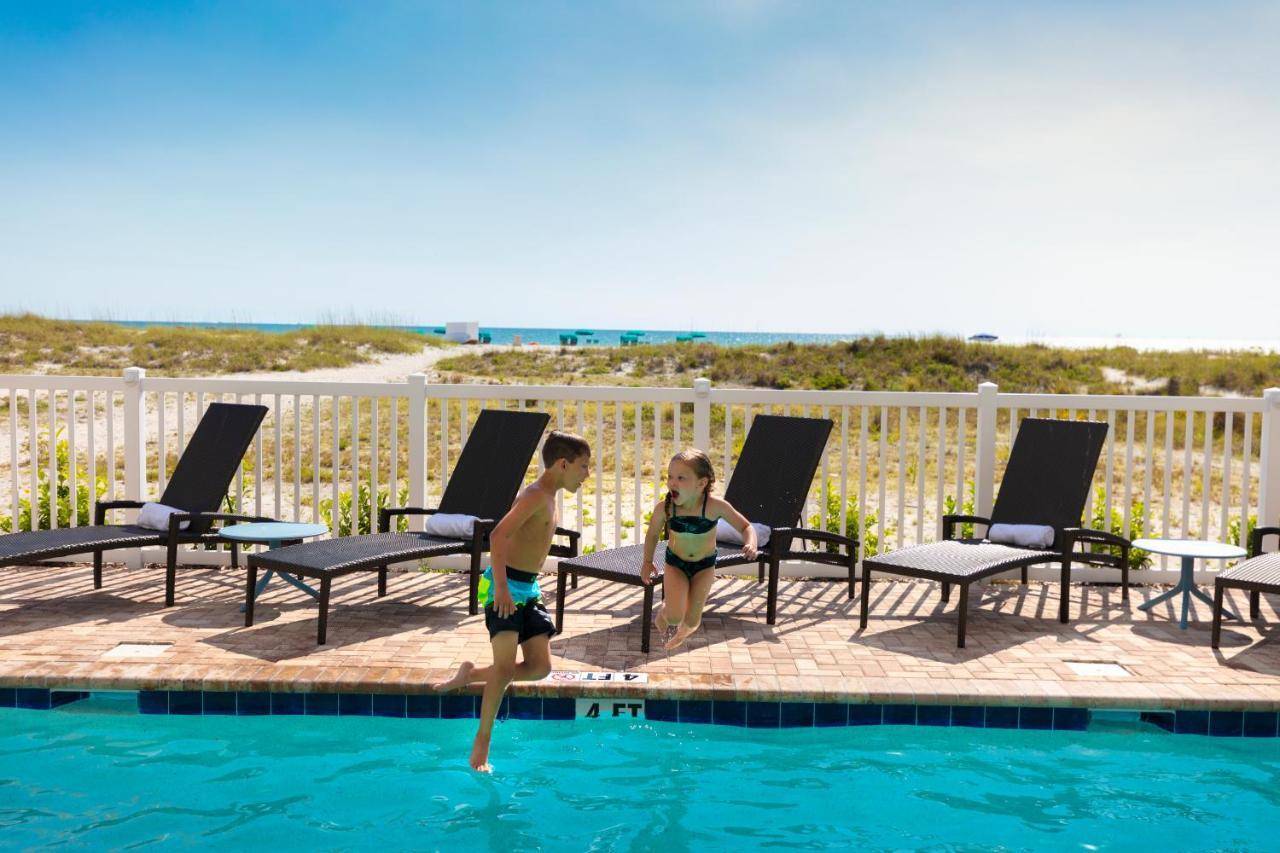 Provident Oceana Beachfront Suites St. Pete Beach Zewnętrze zdjęcie